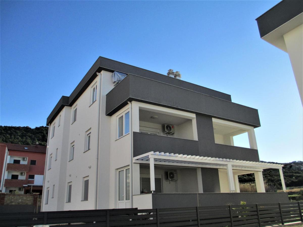 Apartment Ivetka Banjol エクステリア 写真