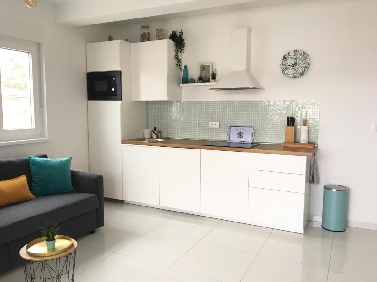 Apartment Ivetka Banjol エクステリア 写真