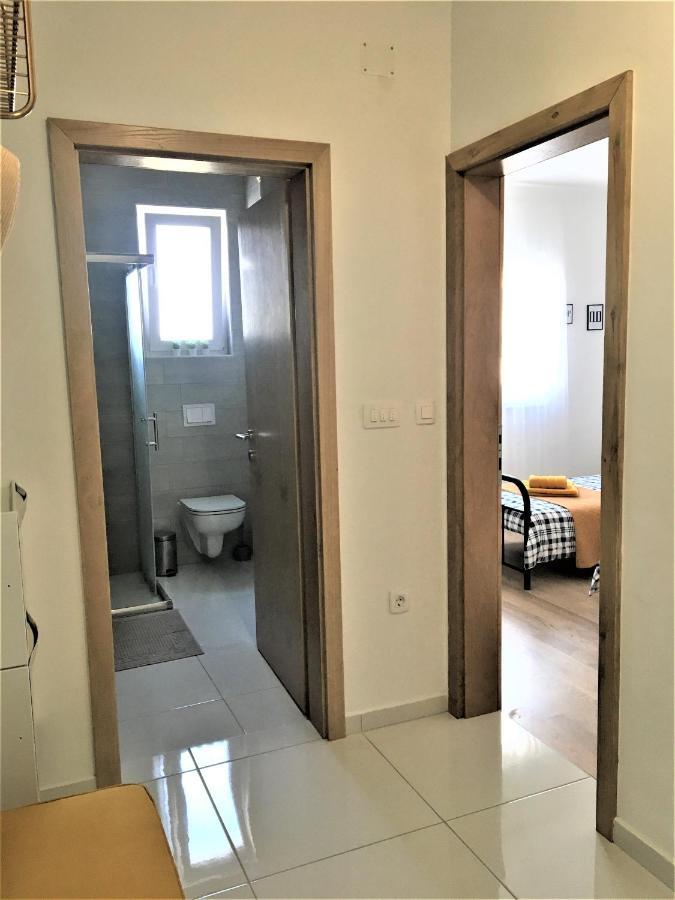 Apartment Ivetka Banjol エクステリア 写真