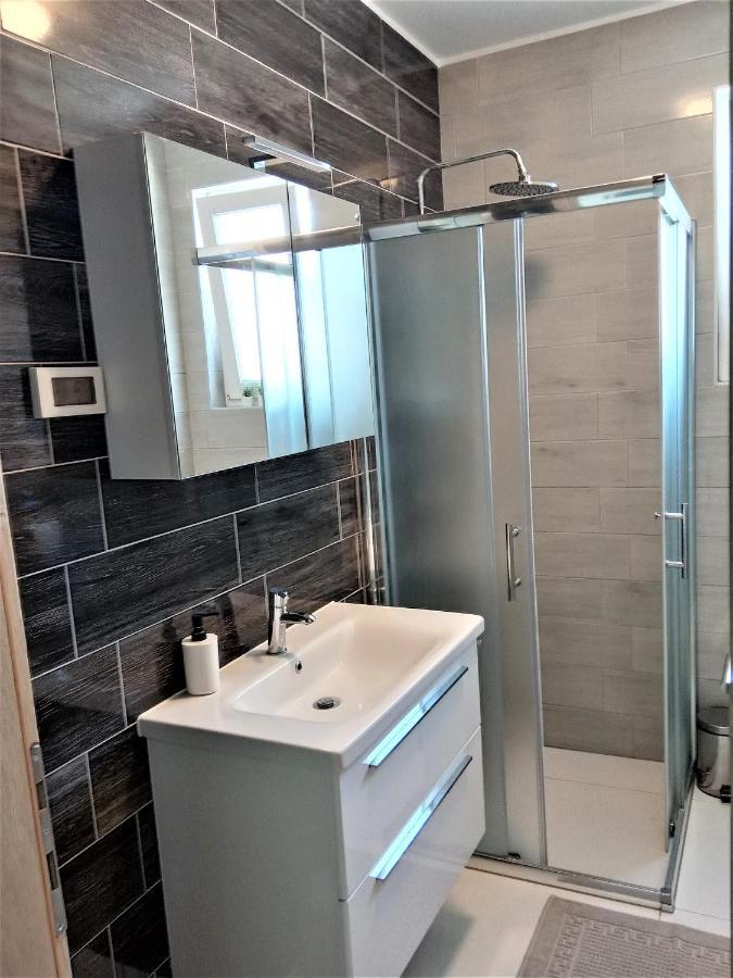 Apartment Ivetka Banjol エクステリア 写真